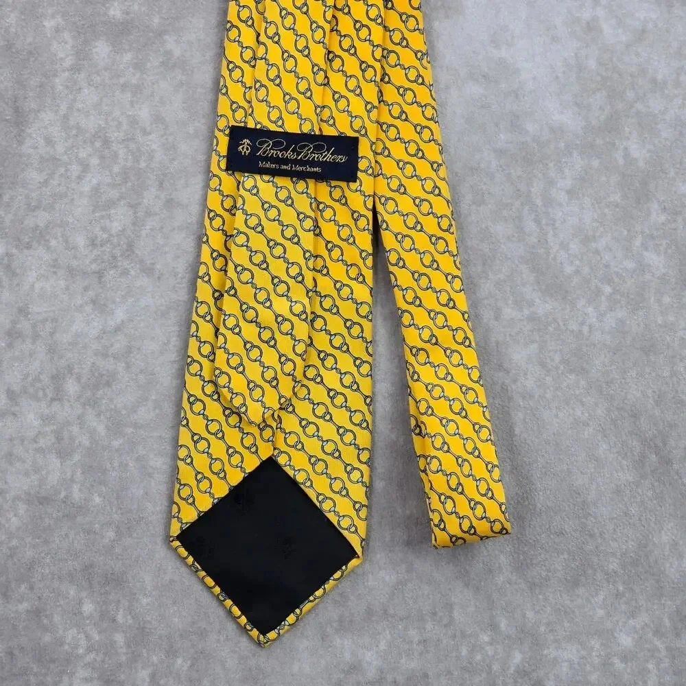 Brooks Brothers Yellow Blue Chain Link Silk Executive Corporate Neck‎ Tie Men's
